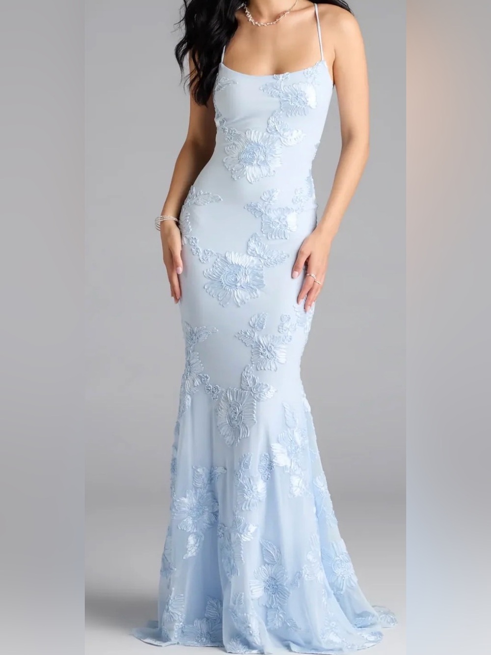Windsor Gabi Lace-Up Floral Trim Mermaid Formal Dress